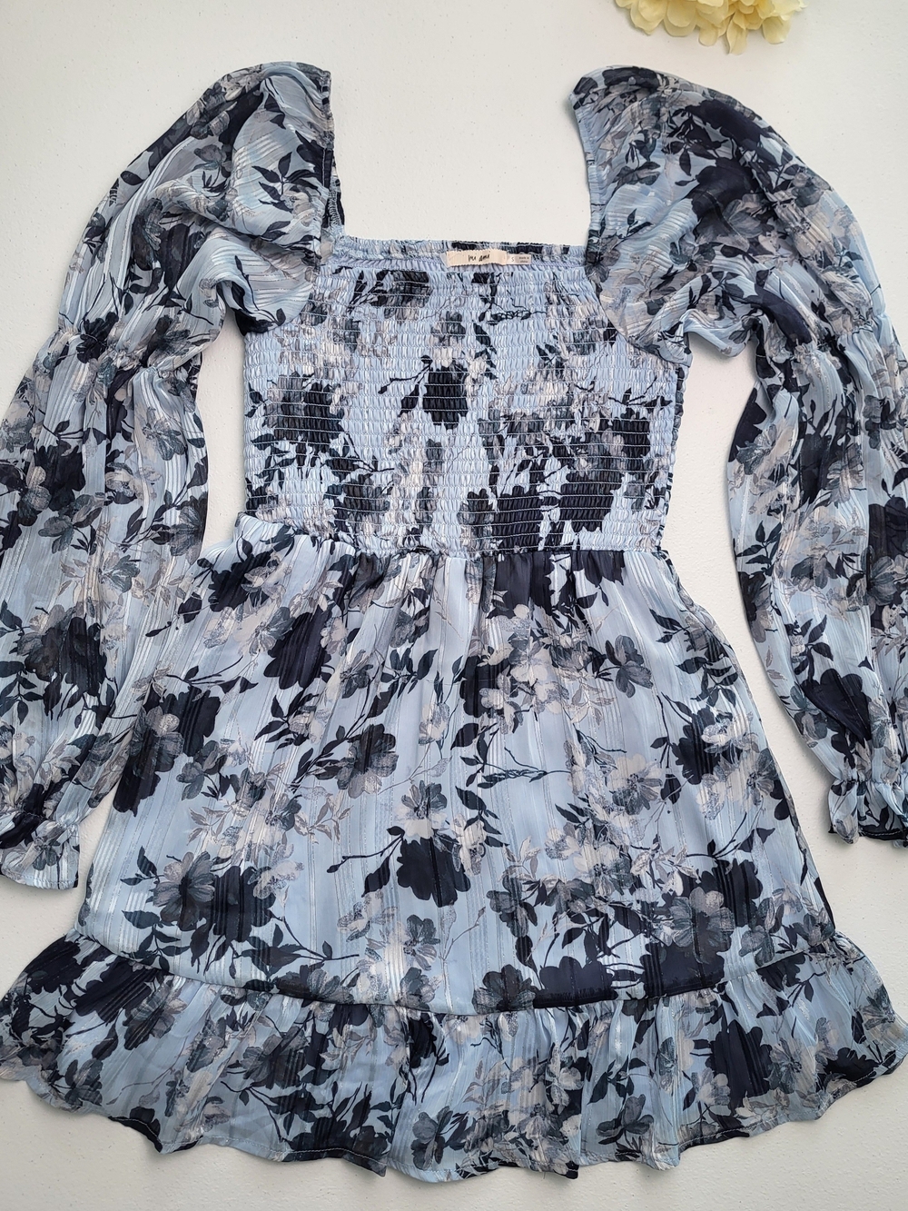 Light Blue Floral Puff-Sleeve Mini Dress